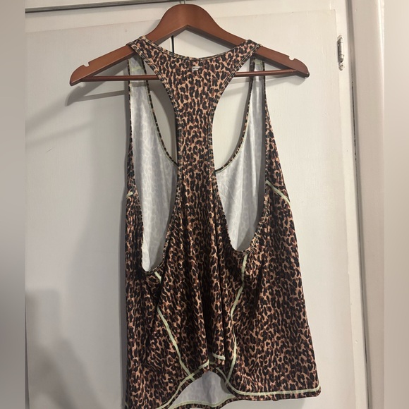 Fabletics Phoenix Lite Racerback Tank - Picture 4 of 6